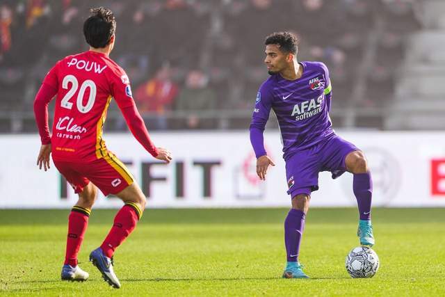 乔治11分76人大胜活塞 老鹰3连胜送黄蜂5连败